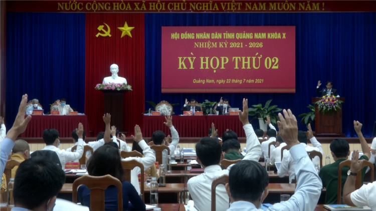 Quảng Nam zooi zúp apêê pa bhrợ cắh liêm crêê pr’lúh cr’ay Covid-19