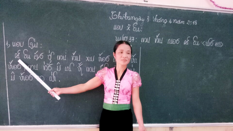 C’lâng bh’rợ đơơng p’rá acoon coh pa choom đhị trường học
