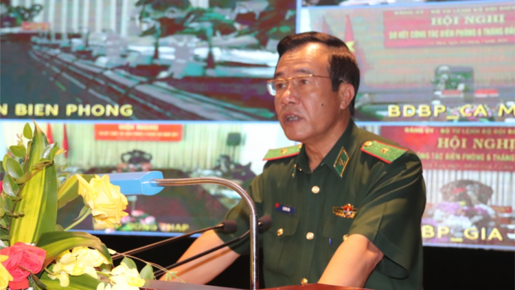 Sơ kết bh’rợ Biên phòng 6 c’xêê tợơp c’moo 2021