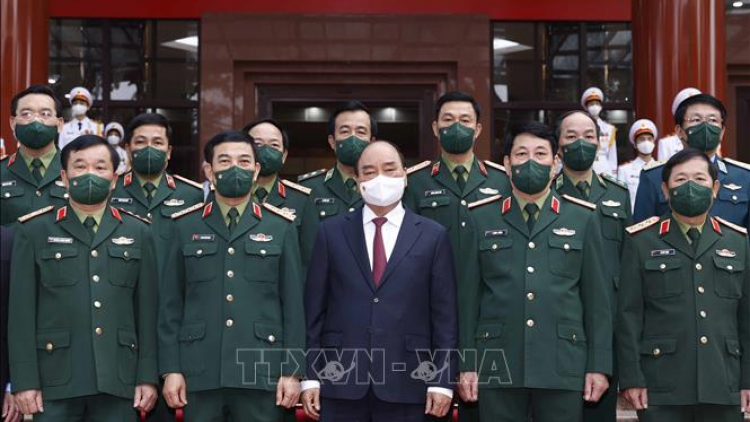 Chủ tịch nước Nguyễn Xuân Phúc pâh Hội nghị Quân chính pa zêng quân c’moo 2021