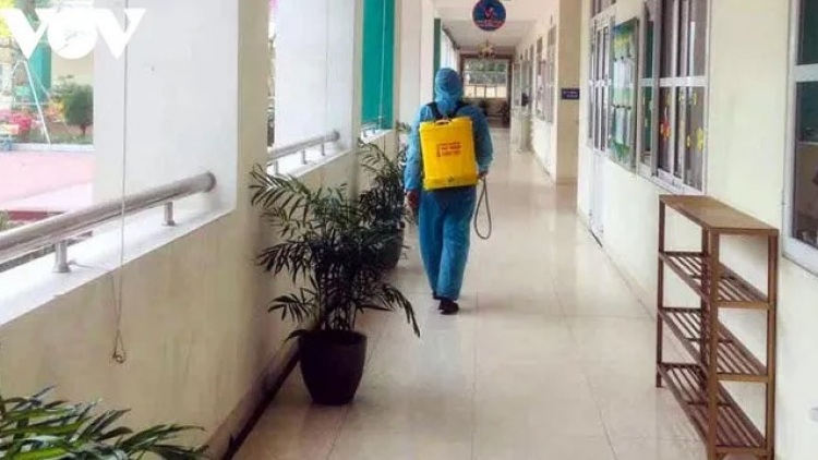 Apêê vel đong tệêm ngăn pr’đợơ đoọng ha pêê học sinh văl học cớ