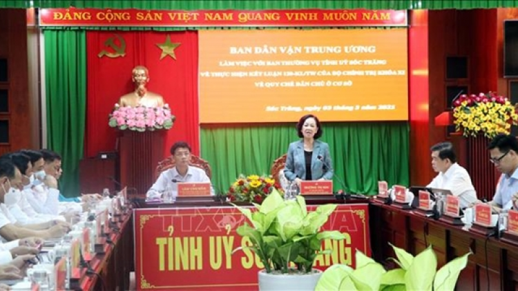 Trưởng Ban P’too moon đha nuôr Trung ương Trương Thị Mai: Năc choom ta mêêng xơợng, tr’pac, năl ghit đha nuôr