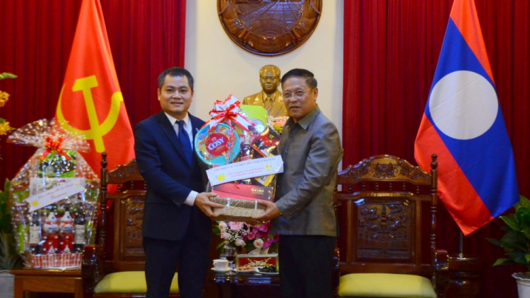 Bh’cộ thành phố Đà Nẵng hơnh tết Bunpimay Lào