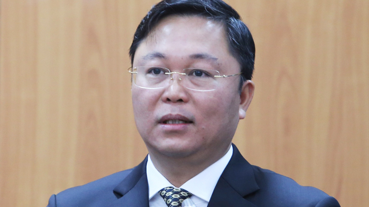 Chủ tịch UBND tỉnh Quảng Nam k’đươi đơơh xay bhrợ bhr’lâ  đhr’năng căh zâp ma nưih pa bhrợ đhị y tế cơ sở