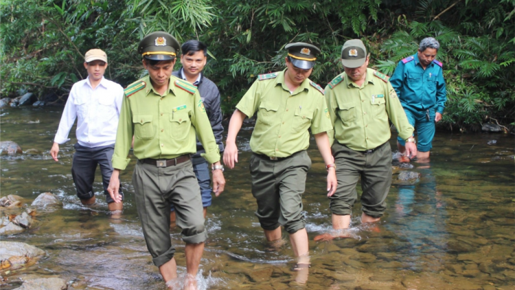 Tây Giang- Quảng Nam: Xay bhrợ liêm choom bh’rợ pazum k’đhơợng lêy crâng