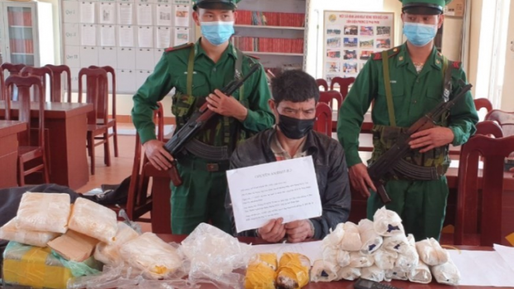 Thủ tướng Chính phủ Nguyễn Xuân Phúc pa gơi thư haanh deh c’bhuh zâl cha groong ma tuý