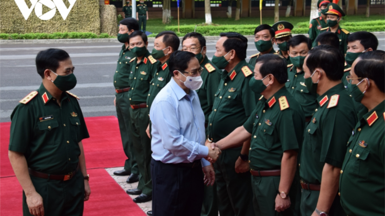 Thủ tướng Phạm Minh Chính pâh Hội nghị Quân chính prang quân
