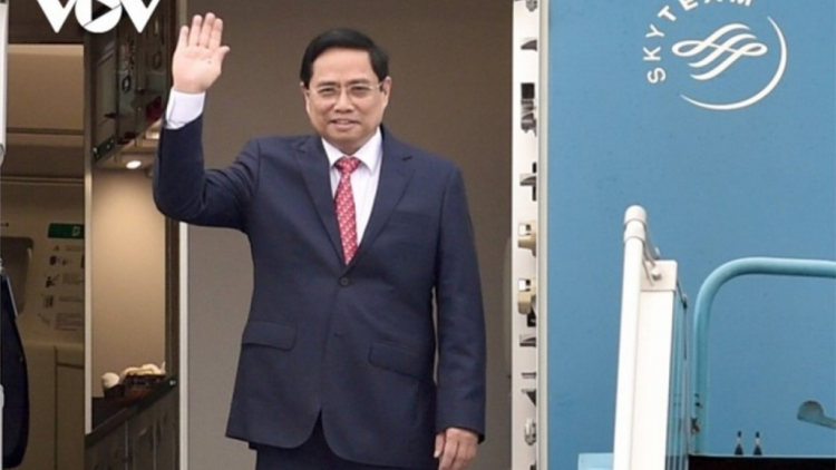 Thủ tướng Phạm Minh Chính lum Nhật Bản