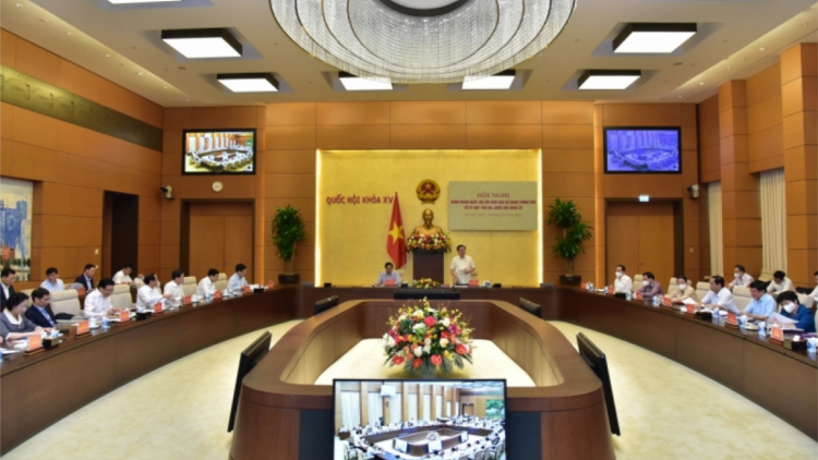 Pa tệêt xa nay pr’họp g’luh 2 Quốc hội khoá 15 lâng bấc xa nay chr’năp