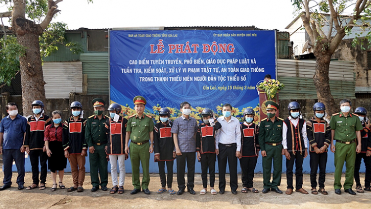 Xay moon têêm ngăn c’lâng c’tốch ooy đha đhâm c’moor manứih acoon cóh