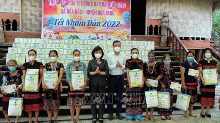 Đà Nẵng pa đơp đoọng pr’hêl Tết ha đhanuôr Cơ Tu