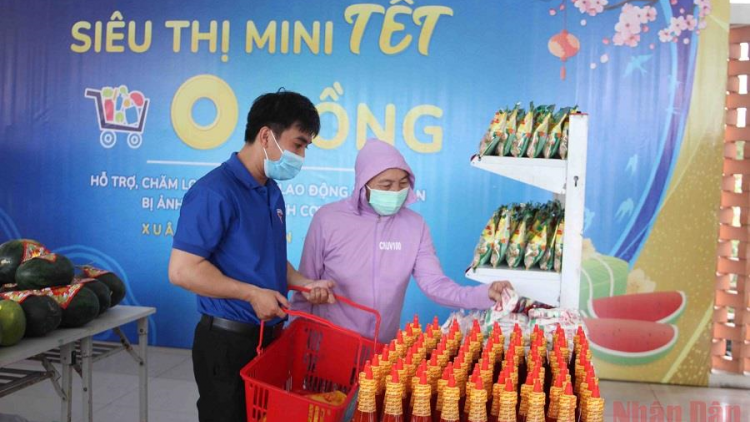 Đà Nẵng: Cher đoọng 700 t’la phiêu ch’năp liêm đhị siêu thị Tết 0 đồng