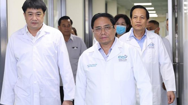 Thủ tướng Phạm Minh Chính pa bhrợ lâng apêê đơn vị lêy cha mêệt AND n’hang Liệt sĩ