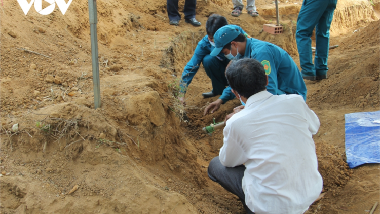 Pêch pay, k’rong đơc bâc n’hang liệt sĩ đhị boọng tâp za zum coh Bình Định