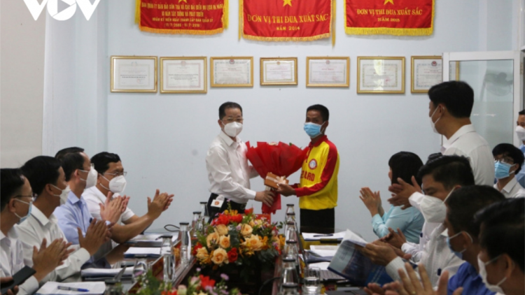 Bí thư Đà Nẵng hơnh deh ma nưih pa bhrợ coh zr’lụ hoọm trông dâc 4 cha năc crêê đac tân glươi p’loong