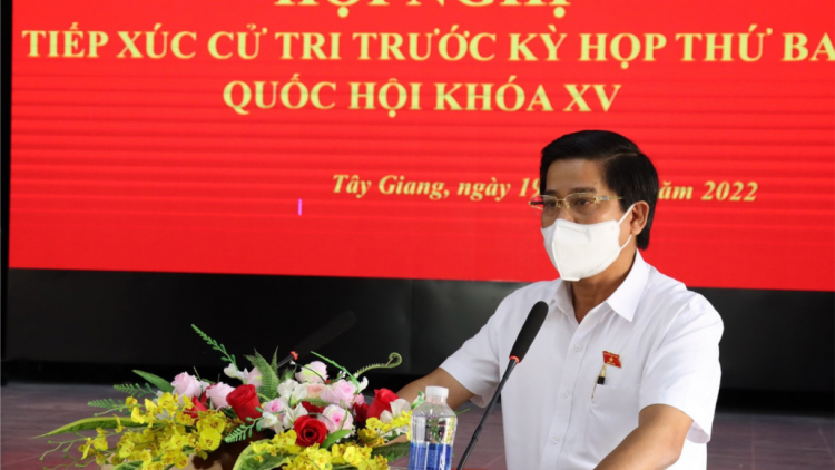 K’bhuh đại biểu Quốc hội tỉnh Quảng Nam lưm đhanuôr Tây Giang