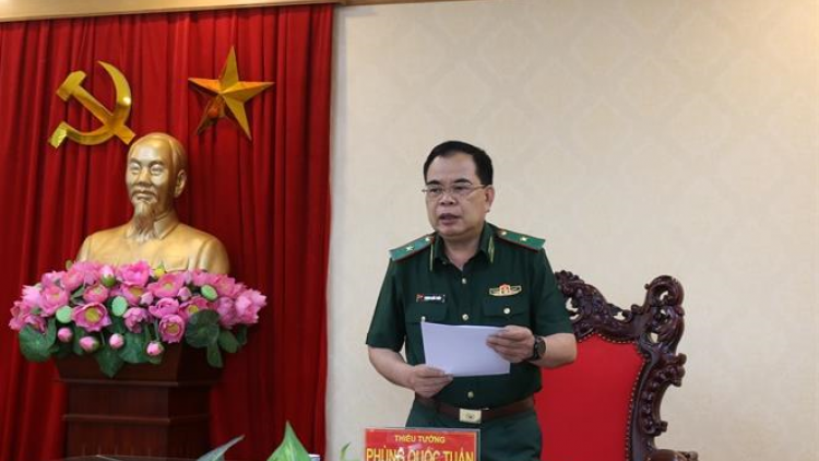 Xay bhrợ bh’rợ “Cán bộ, chiến sĩ Quân đội pa dưr bhr’dzang a’đhi tước ooy trường”