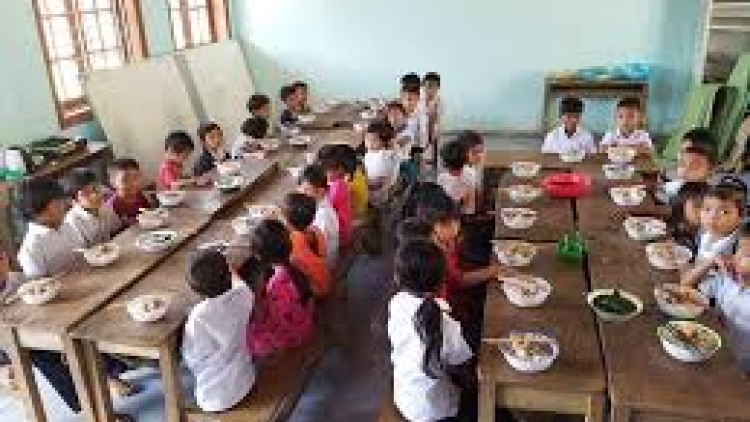 Quảng Nam: Muy c’moo đơc 16 tỷ đồng chroót zên lương ha manuyh ch’zêệ ha học sinh coh pazêng chr’val pa bhlâng zr’năh k’đhap