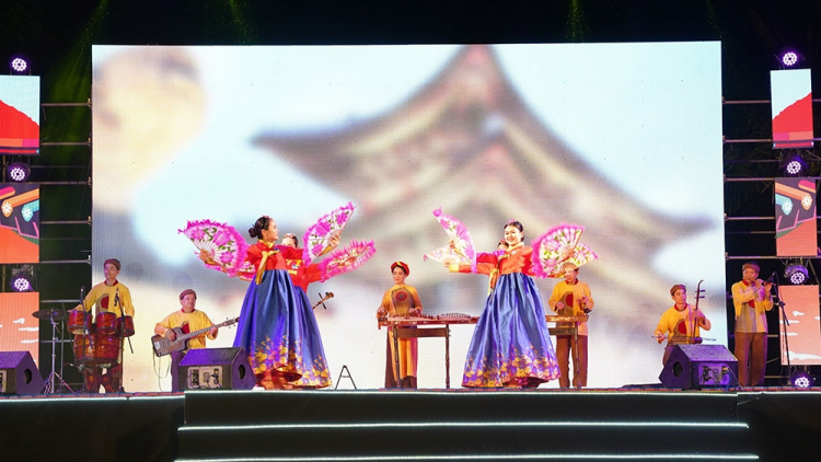 Tơợp bhrợ “Đợ t’ngay văn hoá Hàn Quốc đhị Quảng Nam” c’moo 2022