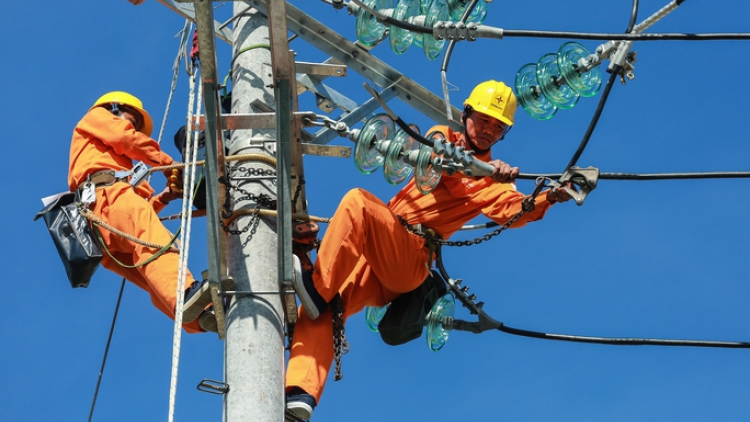 K’đhơợng nhâm yêm têêm điện ha G’luh thi tốt nghiệp THPT đhị zr’lụ miền Trung – Tây Nguyên