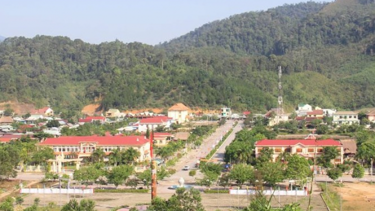 Bh’cộ chr’hoong Tây Giang, tỉnh Quảng Nam: Đoọng pr’hêl p’too moon đhị thi THPT c’moo 2022