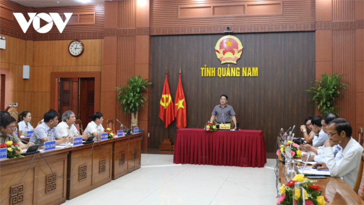 Quảng Nam: Vêy  tr’xăl ma nưih bhrợ bh’cộ bha lâng vel đong  pay đoọng zên k’zih