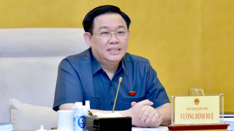 Chủ tịch Quốc hội bhrợ bhiêc lâng Bộ Tài chính ooy bh’rợ xơợng bhrợ chính sách pháp luật n’đăh c’bơơch, zêl ta uôh