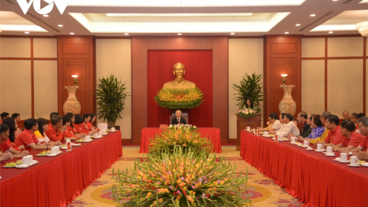 Tổng Bí thư Nguyễn Phú Trọng: Bh’rợ liêm crêê âng acoon manuyh, bh’rợ liêm loom năc râu đơ chr’năp liêm, năc muy truyền thống chr’năp ga măc âng Acoon manuyh hêê