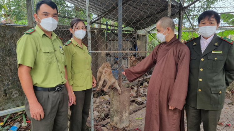 Hạt Kiểm lâm thành phố Huế: Đớp 4 p’nong bhọot chr’năp pr’hăt