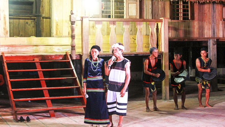 Khánh Hoà: Pa dưr chr’nắp pr’hát xa nưl âng zâp acoon cóh