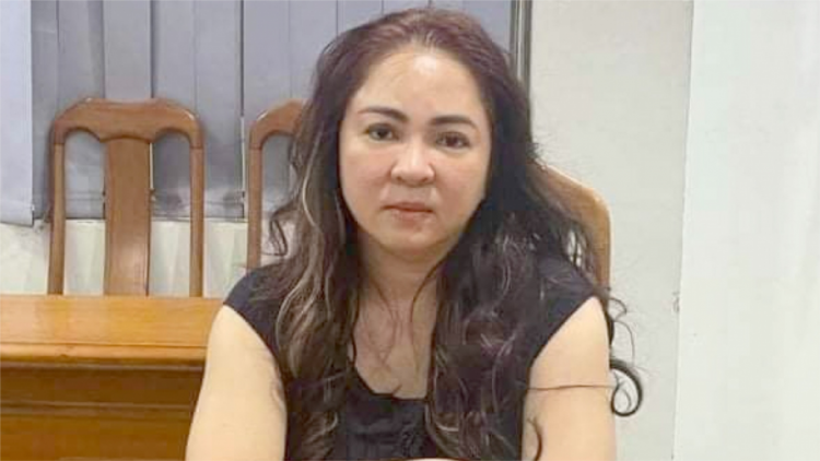 Khởi tố, coop crol p’căn Nguyễn Phương Hằng