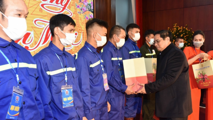 Thủ tướng: Lêy pa dưr pa xớc ngành than nhâm mâng lâng bhrợ zâp râu gr’hoót moon zư lêy môi trường