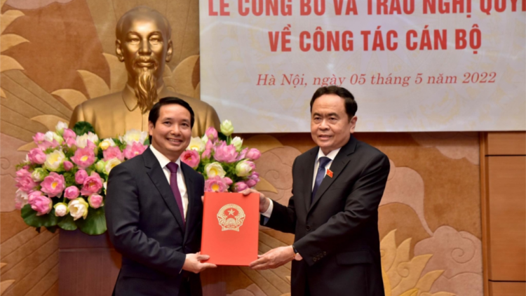 Phó Chủ tịch Quốc hội Trần Thanh Mẫn pâh Hội nghị xay moon Quyết định âng Ủy ban TVQH