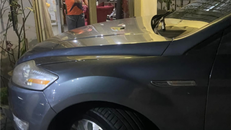 Thừa Thiên Huế: Phó Trưởng phòng Sở Nội vụ pa đhêy xe lêt, bhrợ c’pân dha nuôr crêê kỷ luật khiển trách