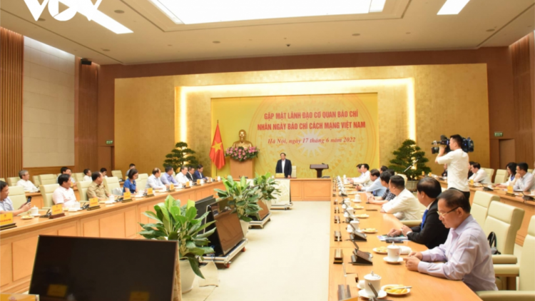 Thủ tướng: Báo chí nắc đhị pa noong p’têết cr’liêng xa nay âng Chính phủ lâng đhanuôr