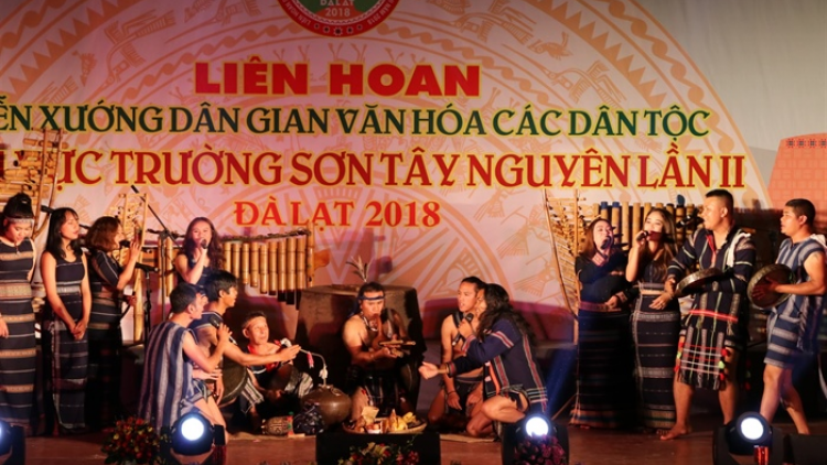 Liên hoan Diễn xướng dân gian văn hóa zập acoon coh zr’lụ Trường Sơn-Tây Nguyên g’luh III