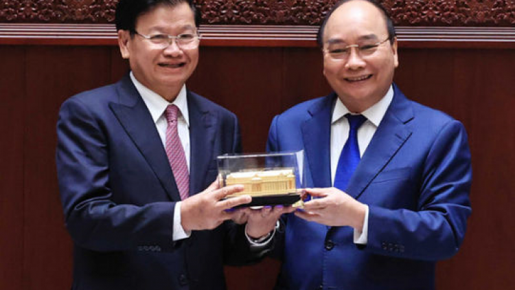 Pa dưr xa nay bh’rợ đoàn kết chr’năp, k’rong bhrợ prang zập n’đăh Việt- Lào, Lào- Việt tước ooy ga măc chr’năp dal t’mêê