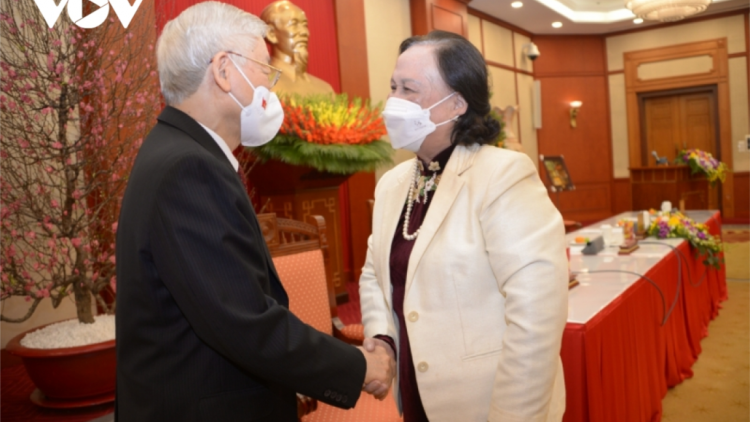 Tổng Bí thư Nguyễn Phú Trọng: Manuyh t’cooh t’ha ta luôn bơơn chăp lâng pa dưr chr’năp