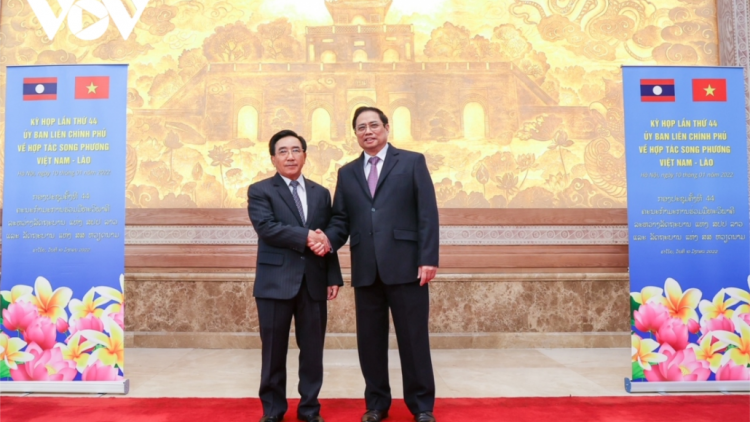 Thủ tướng Việt Nam lâng Lào lêy bh’rợ ký kết 9 văn kiện k’rong bhrợ đh’rưah bhlưa bơr k’tiêc k’ruung