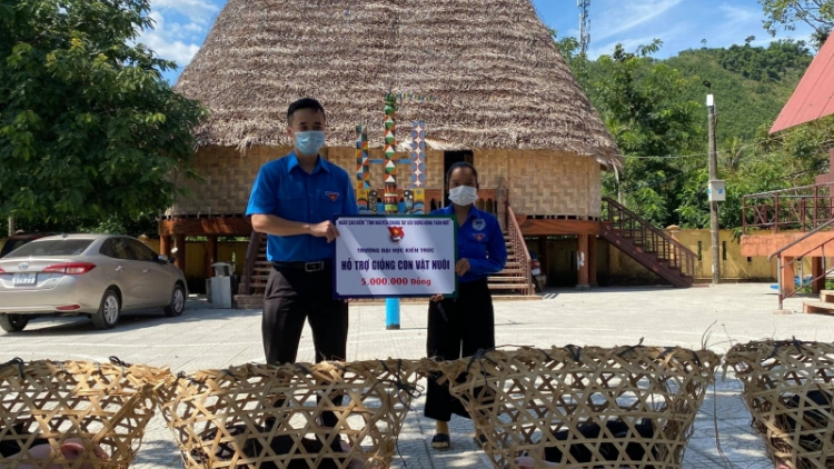 Pa dưr pr’ắt tr’mung ha đha đhâm c’moor manứih Cơ Tu