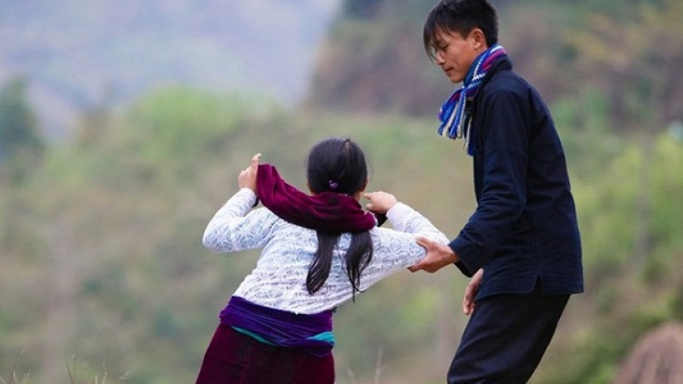 P’rơớt đhr’năng ton đươi g’lớc đhr’niêng coóp bơơn k’điêl đoọng bhrợ lệt xa nay