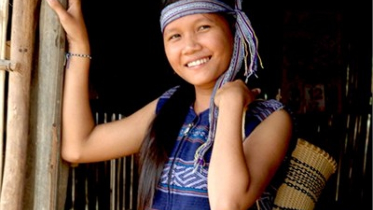 Pân đil y sĩ ma nứih Chơ Ro lứch loom zu x’mir lêy c’rơ tr’mung đha nuôr