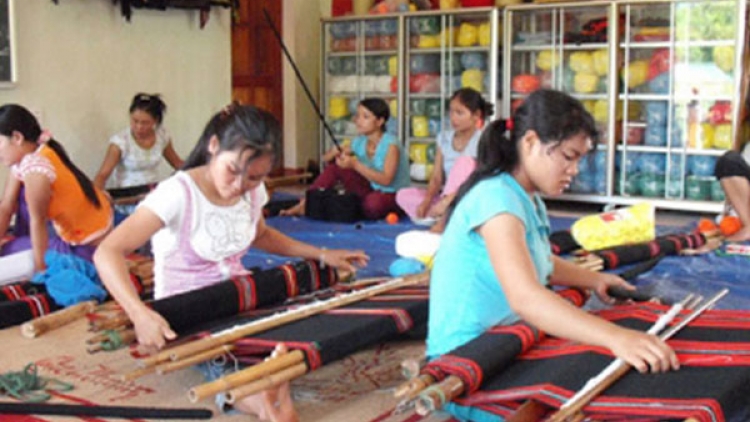 C’lâng n’đoo đoọng ha bhiệc pa choom bh’rợ tr’nêng da ding k’coong Quảng Nam?