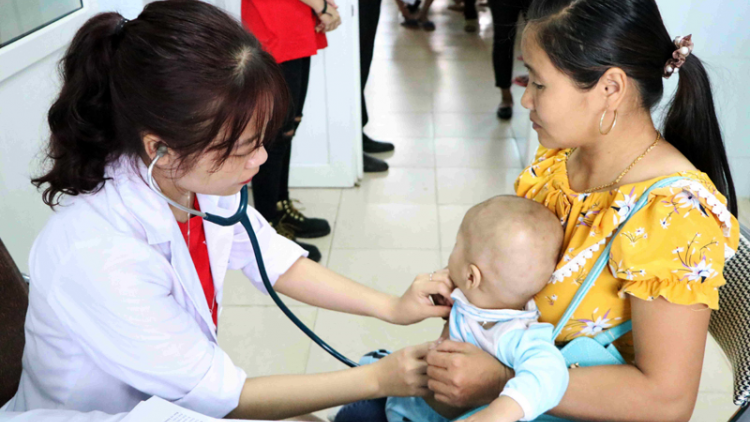 K’nặ 3 r’bhâu p’niên k’tứi Lai Châu vêy ta khám lêy cr’ăy da dul