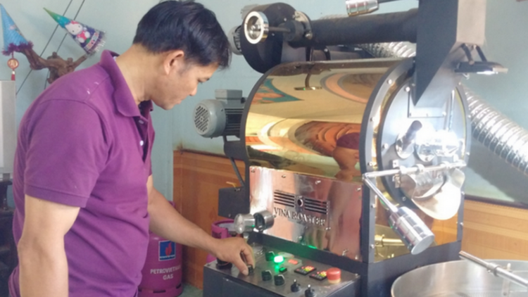 Đhanuôr grơơ nhool chấc c’lâng lướt đoọng ha bh’nơơn pr’đươi cà phê cóh vel đông