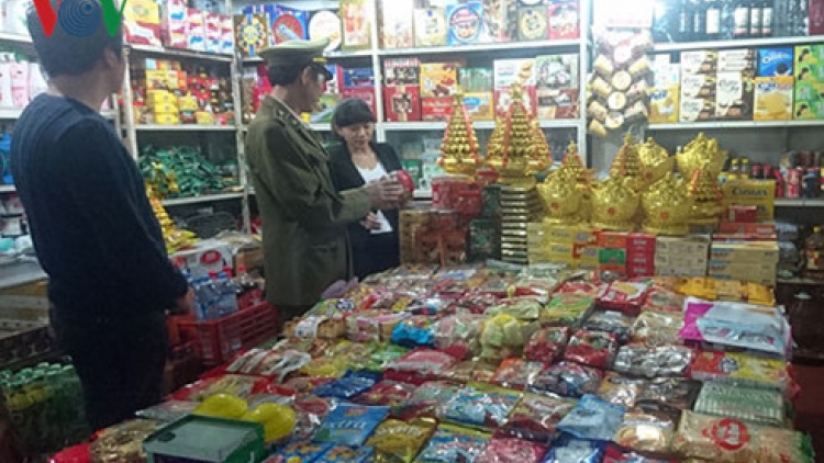 Đà Nẵng: t’bhlâng ch’mêệt lêy yêm têêm ch’na đh’nắh cóh vêl Tết
