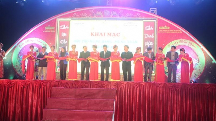 Quảng Ngãi: Bấc cr’nọo bh’rợ hơnh déh Đảng, hơnh déh ha pruốt