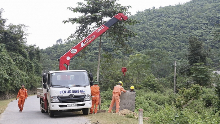 Nghệ An công dzợ 158 vel bhươl cắh vêy điện âng k’tiếc k’ruung