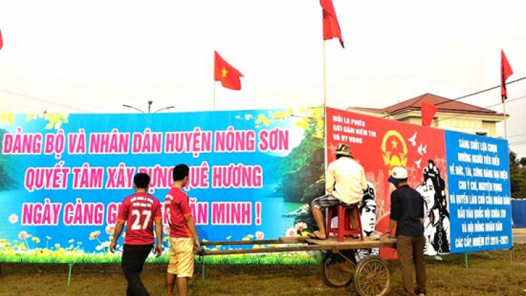 Xay moon đắh bầu cử: Cơnh bhrợ têng đhị Nông Sơn