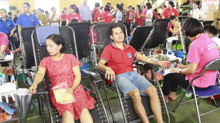 Sơn La: C’lâng bh’rợ bhrôông- t’dzọt a ham k’er da dô